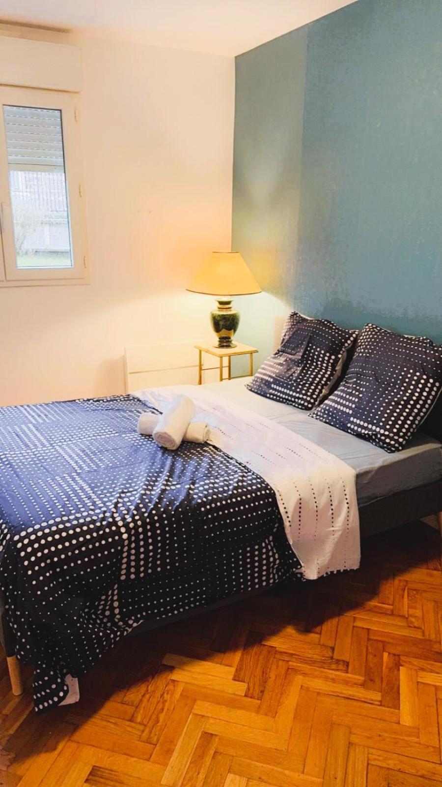 Mini-Studio Avec Kitchenette Ou Chambre Confort Avec Frigo Et Tv - Parking En Option Sur Resa ! Шавіль Екстер'єр фото